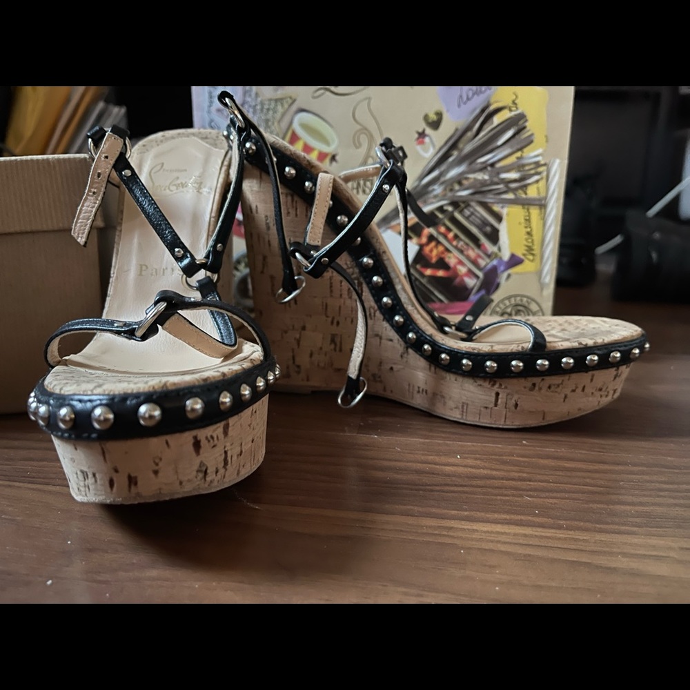 Louboutin Wedges EU 37